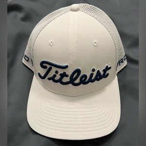 Titleist golf hat